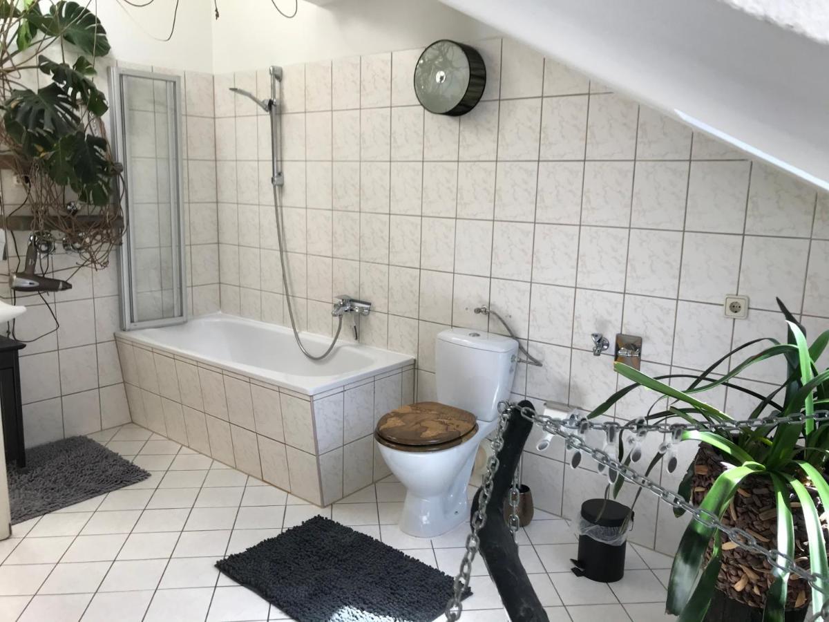 Stadtdschungel Fewo Mit Balkon Cottbus Luaran gambar